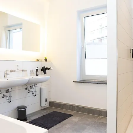 アパート Am Zoo & Stadtkern